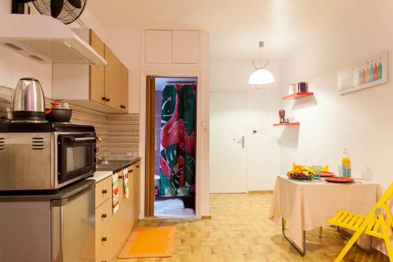 Studio For Couples Near Downtown 이라클리온 외부 사진